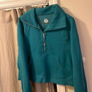 Oversized funnel neck 1/2 zip